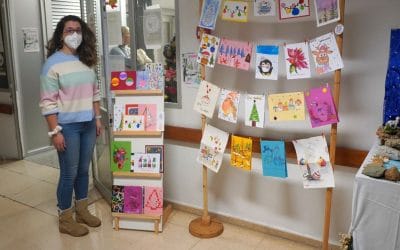 Luces de colores lleva la Navidad al hospital de Ferrol