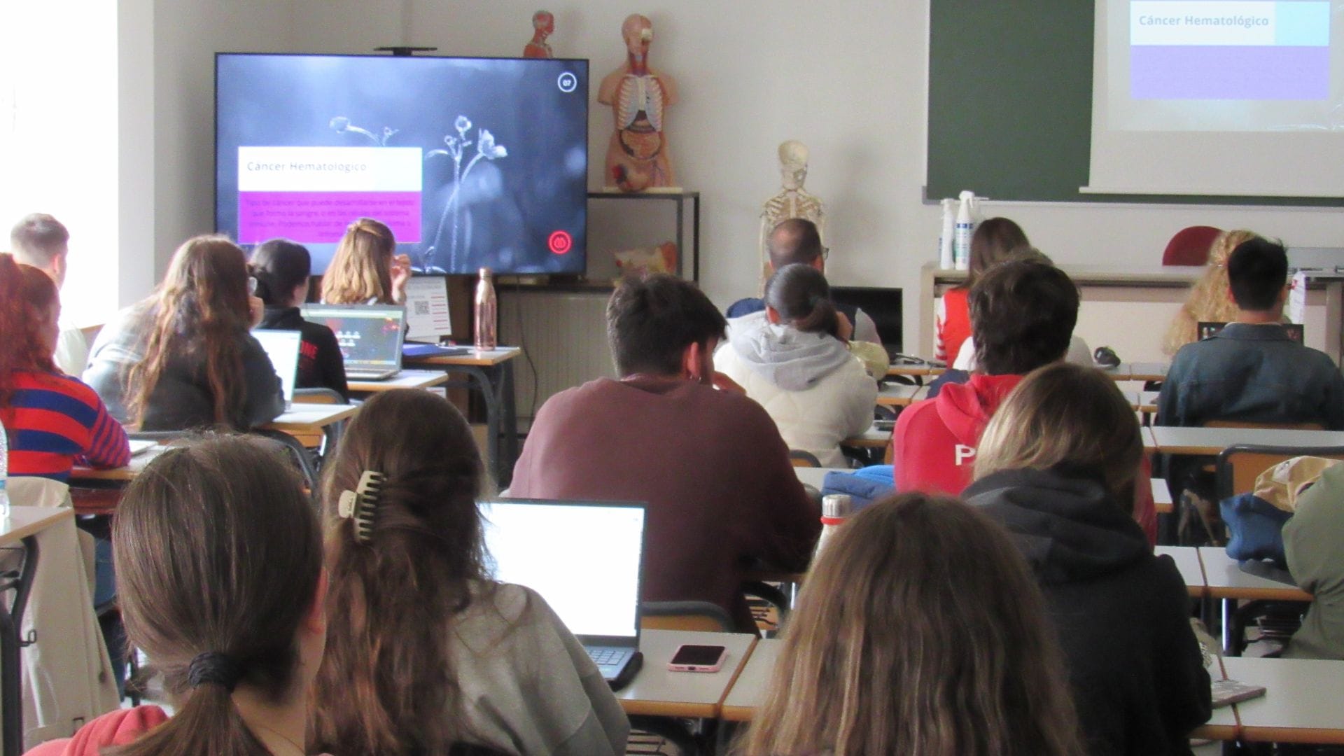 Charla en la Escola de Enfermería y Podologñia de Ferrol.