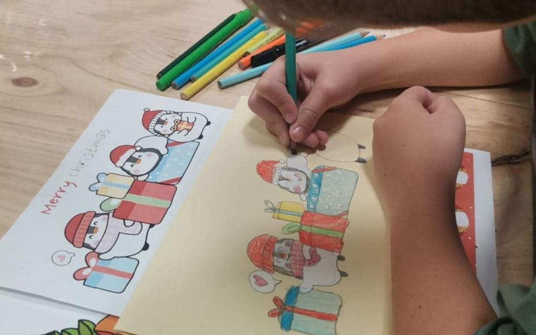 Asotrame y el Centro Impronta organizan un taller de postales navideñas para impulsar “Luces de colores”