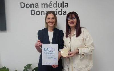 Asotrame recibe 2.000 euros de donativo do salón nupcial «Cásate no Camiño»
